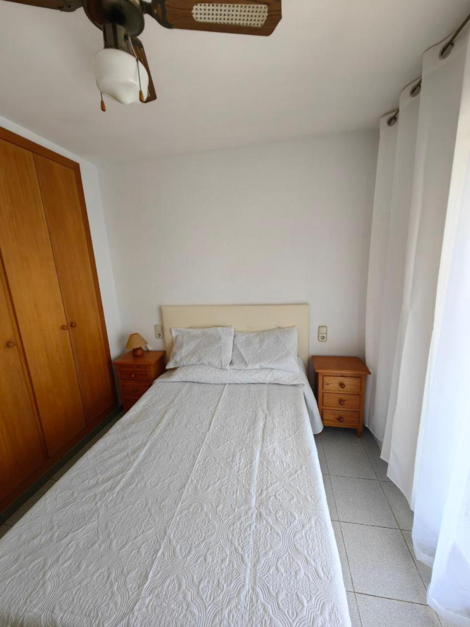 Apartment Austral 5 Камбрильс Экстерьер фото